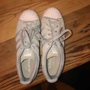 ADIDAS|🦋 superstar shoe size 8!